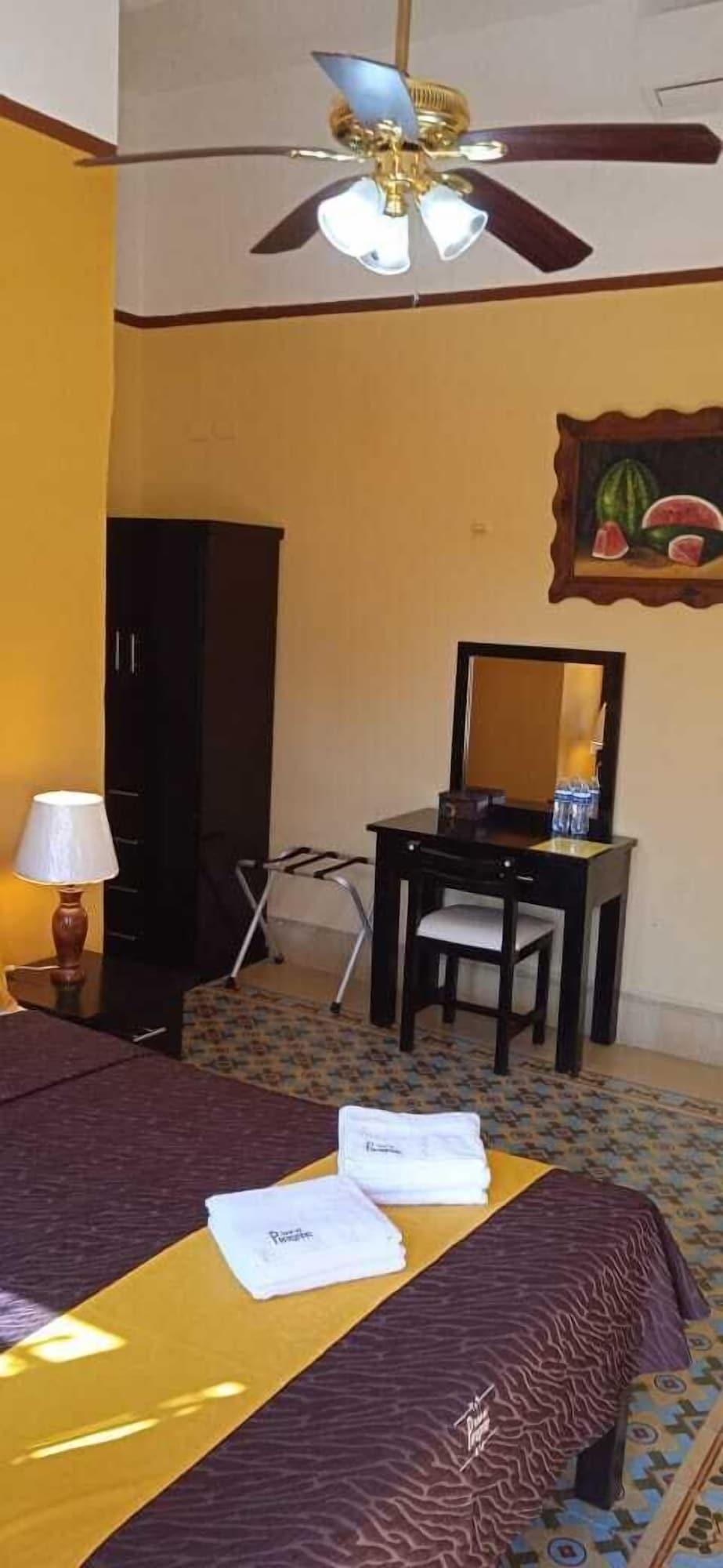 Hotel Del Peregrino Boutique Hotel Mérida Eksteriør billede